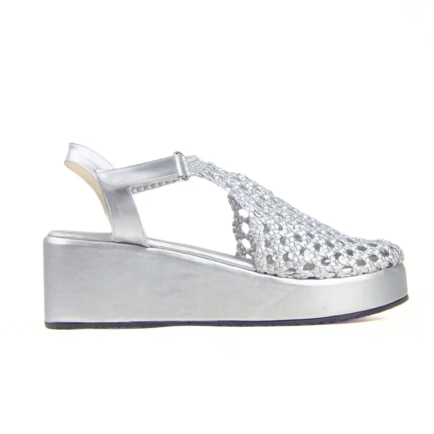 Wedge 6cm braided sandals R700