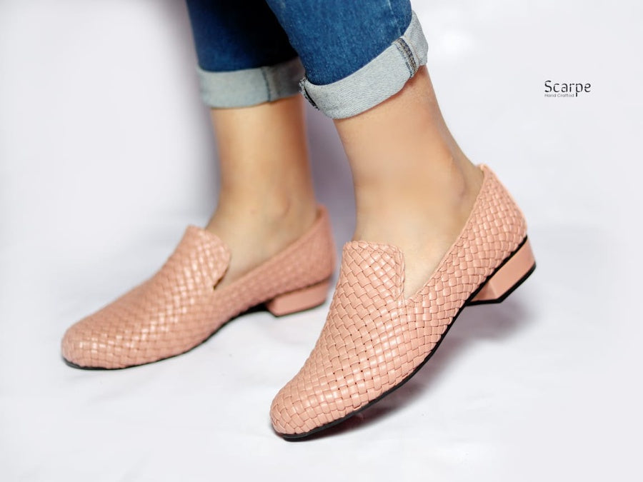 Hand-Braided Shoes R200 2cm