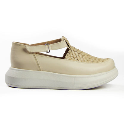 Handwoven Closed Sneakers R901