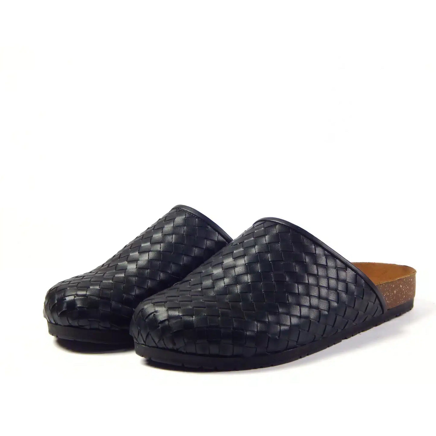 Onyx Clogs