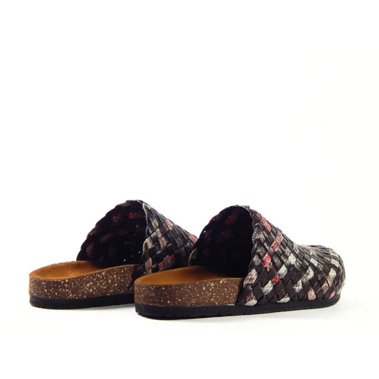 Velora Clogs