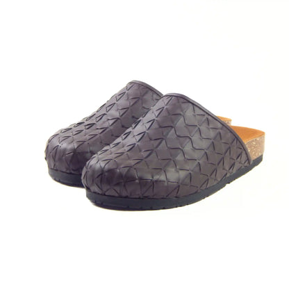 Obsidian Clogs