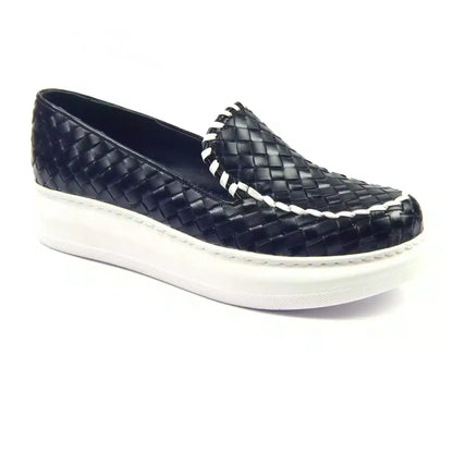 Handwoven Closed Sneaker