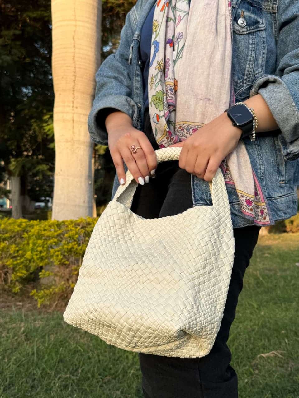 Beige Aura Luxe