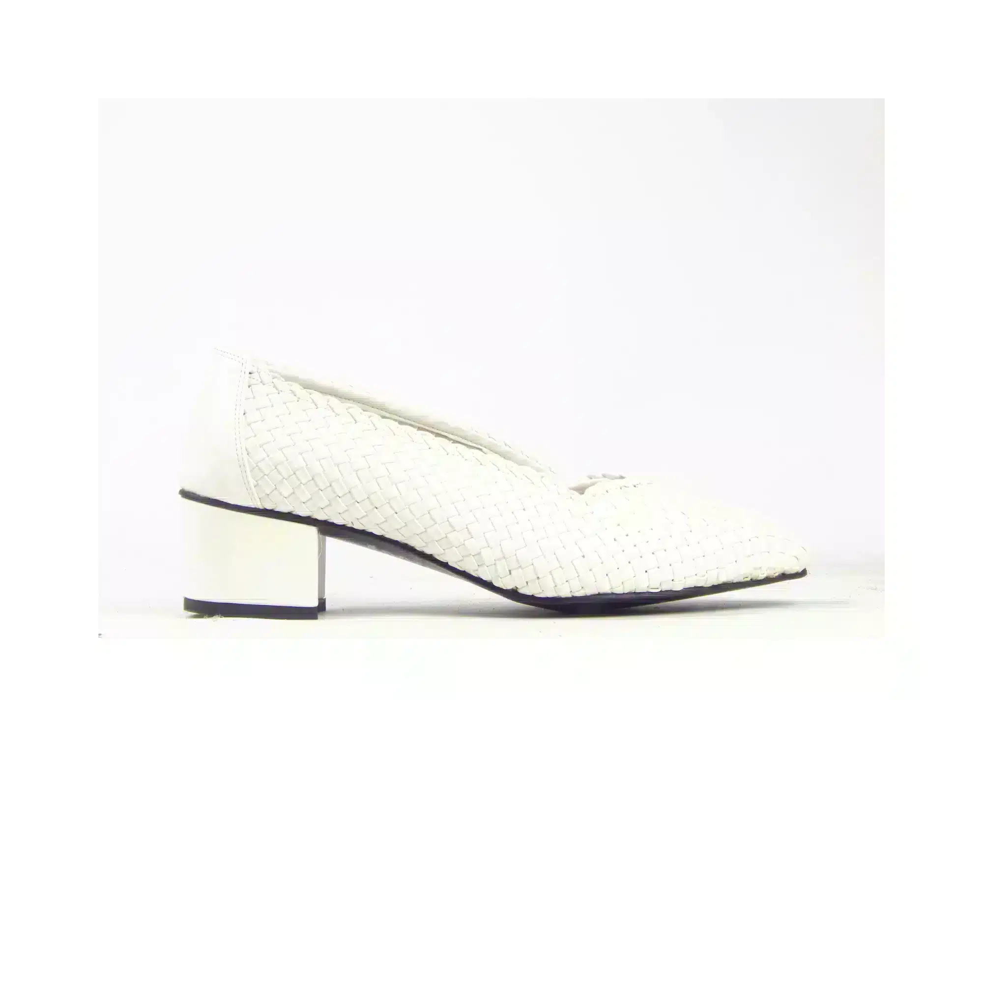 Untitled design (30)-2000x2000 Hand-Braided D’orsay Shoe – 3 cm - Image 1